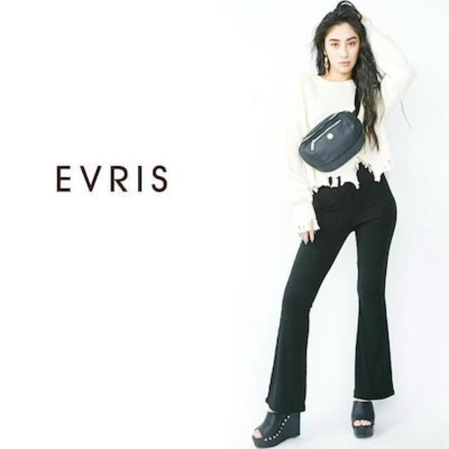 EVRIS(エヴリス)のEVERIS リブフレアレギンス レディースのレッグウェア(レギンス/スパッツ)の商品写真