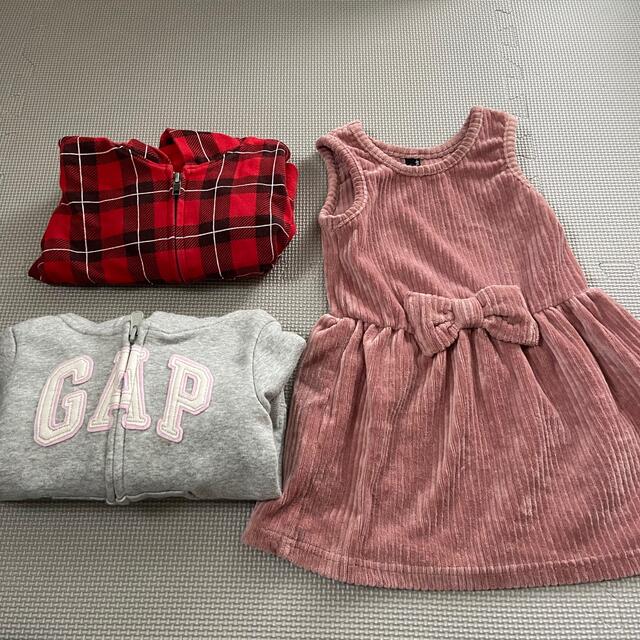 GAP(ギャップ)のパーカー＆ワンピース 90 キッズ/ベビー/マタニティのキッズ服女の子用(90cm~)(ジャケット/上着)の商品写真