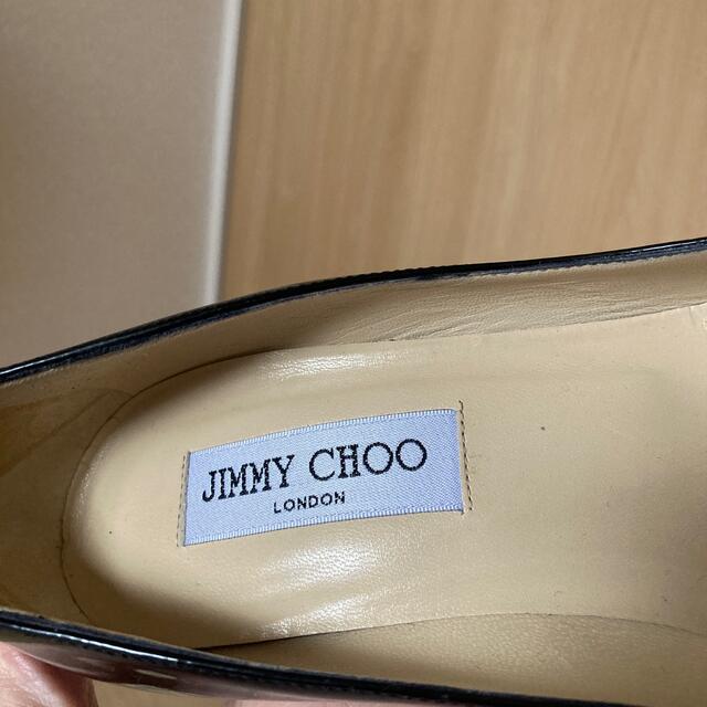 JIMMY CHOO(ジミーチュウ)のBlack パテントレザー　パンプス レディースの靴/シューズ(ハイヒール/パンプス)の商品写真