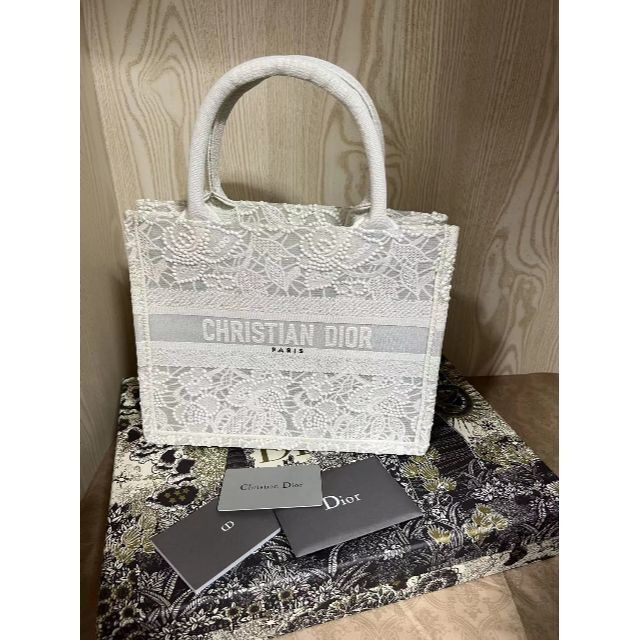 本命ギフト Christian Dior クリスチャンディオール マクラメレース