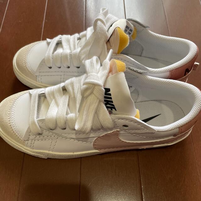 人気定番の BLAZER ナイキ - NIKE LOW JUMBO 77 スニーカー 人気定番の BLAZER ナイキ - NIKE LOW JUMBO 77 スニーカー