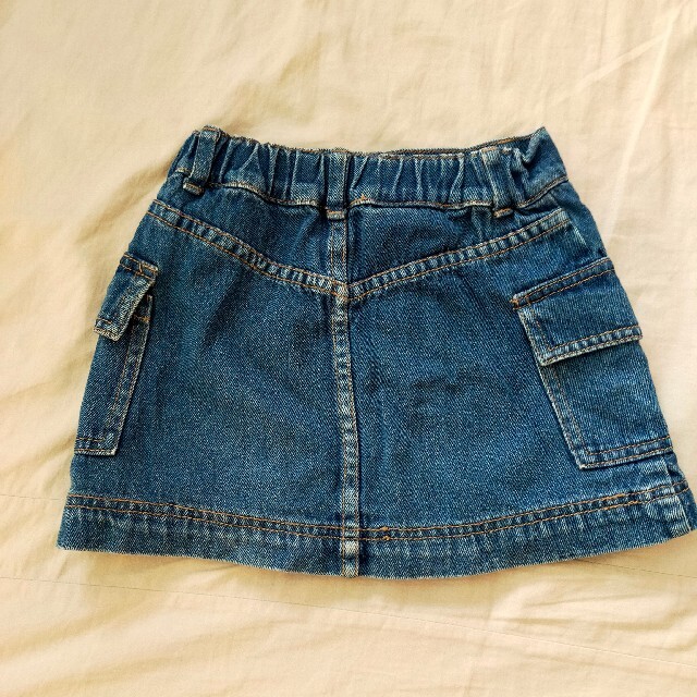 GUESS(ゲス)のGUESS キッズ デニムスカート キッズ/ベビー/マタニティのキッズ服女の子用(90cm~)(スカート)の商品写真