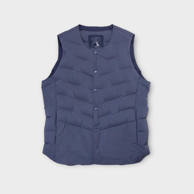 DESCENTE(デサント)のDESCENTE ALLTERRAIN【D.I.S DOWN VEST】 メンズのジャケット/アウター(ダウンベスト)の商品写真