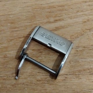 セイコー(SEIKO)の美品！純正　SEIKO セイコーアンティーク　尾錠　取付部約14mm バックル(レザーベルト)