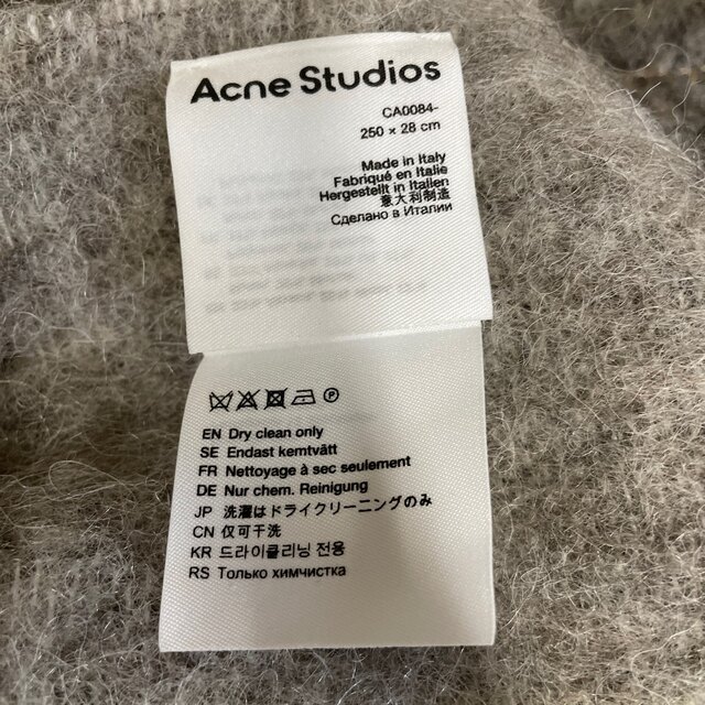 Acne Studios(アクネストゥディオズ)のacne チェック柄マフラー10/22まで レディースのファッション小物(マフラー/ショール)の商品写真