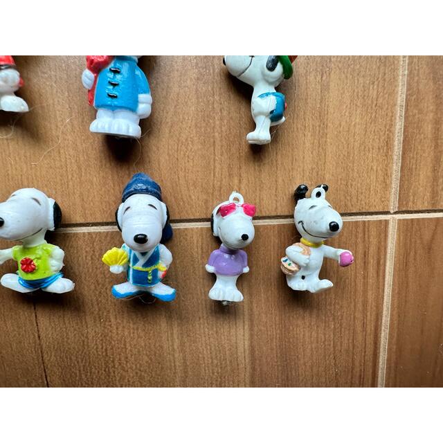 SNOOPY(スヌーピー)のスヌーピー　フィギュア エンタメ/ホビーのおもちゃ/ぬいぐるみ(キャラクターグッズ)の商品写真