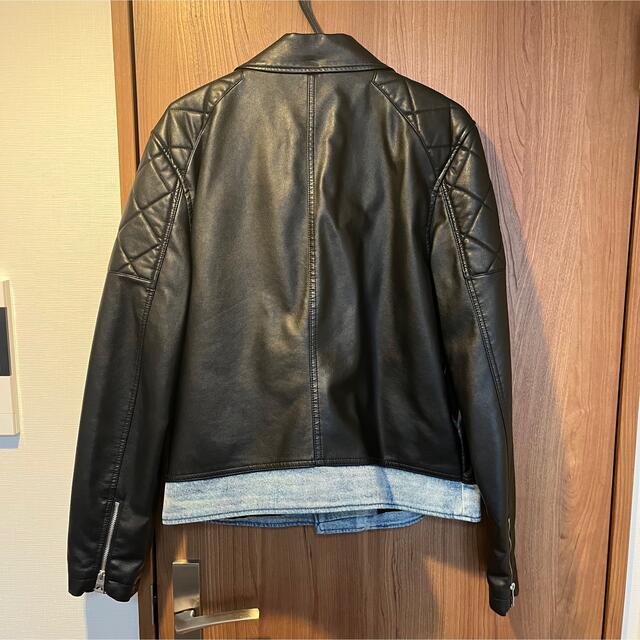 GUESS(ゲス)のGUESS ライダースジャケット メンズのジャケット/アウター(ライダースジャケット)の商品写真