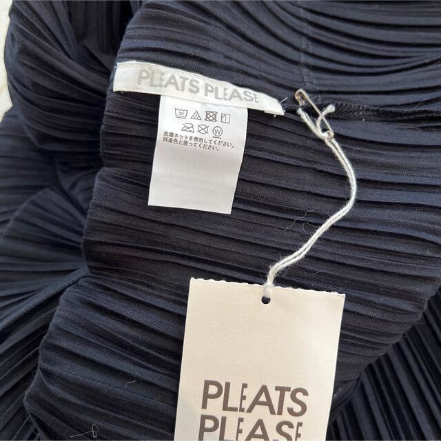 PLEATS PLEASE ISSEY MIYAKE(プリーツプリーズイッセイミヤケ)のPLEATS PLEASE   RAMIE DENIM ワンピース 新品未使用 レディースのワンピース(ロングワンピース/マキシワンピース)の商品写真