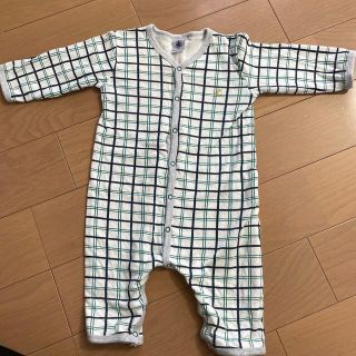 プチバトー(PETIT BATEAU)のプチバトーロンパース6m/67cm☆美品☆(ロンパース)