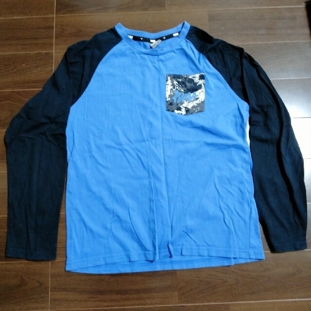 PUMA(プーマ)のロンT キッズ/ベビー/マタニティのキッズ服男の子用(90cm~)(Tシャツ/カットソー)の商品写真