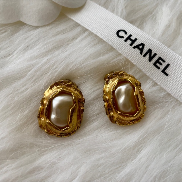 Vintage CHANEL グリポアイヤリング 29 驚きの価格 49.0%割引