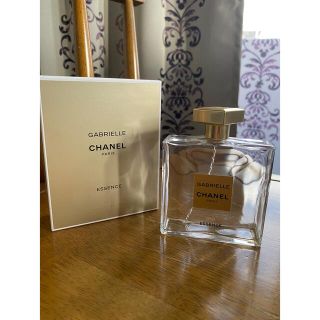 シャネル(CHANEL)のプロフ必読様専用　GABRIELLE 外箱と香水の瓶　お花や装飾品として(香水(女性用))