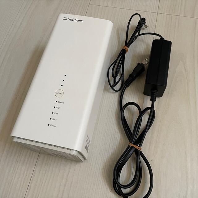 Softbank(ソフトバンク)の値下げ！SoftBank Air ターミナル3 ソフトバンクエアー スマホ/家電/カメラのPC/タブレット(PC周辺機器)の商品写真