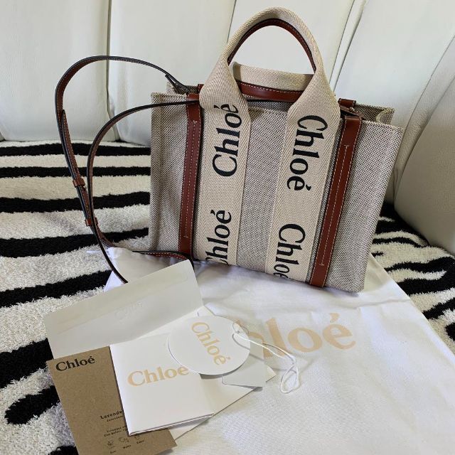 激安単価で Chloe ストラップ付きwoodyスモール トートバッグ ベージュ