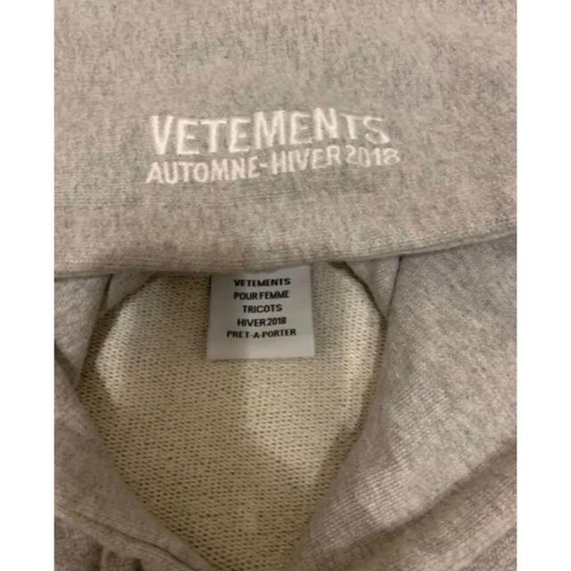 VETEMENTS ヴェトモン18AWオーバーサイズフーディ　スウェットパーカー