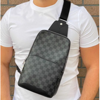 ヴィトン Louis Vuitton ボディーバッグ メンズ の通販 1 000点以上 ルイヴィトンのメンズを買うならラクマ