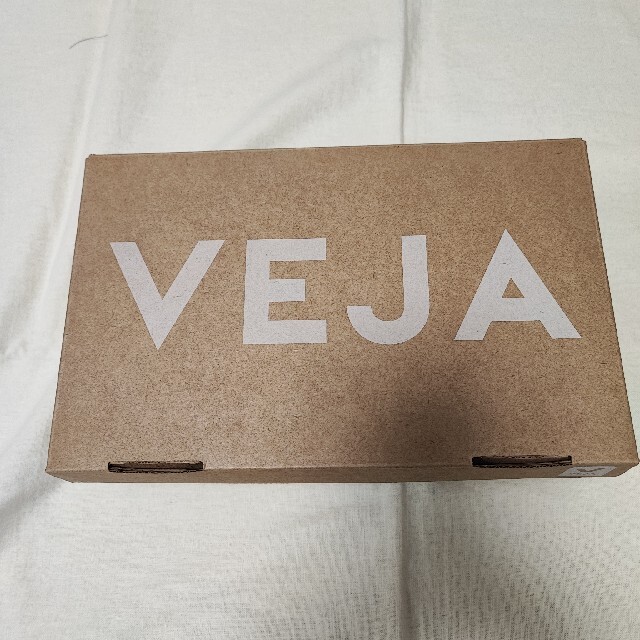 JOURNAL STANDARD(ジャーナルスタンダード)の★新品未使用★VEJA CAMPO EXTRA WHITE/KAKI 38 レディースの靴/シューズ(スニーカー)の商品写真