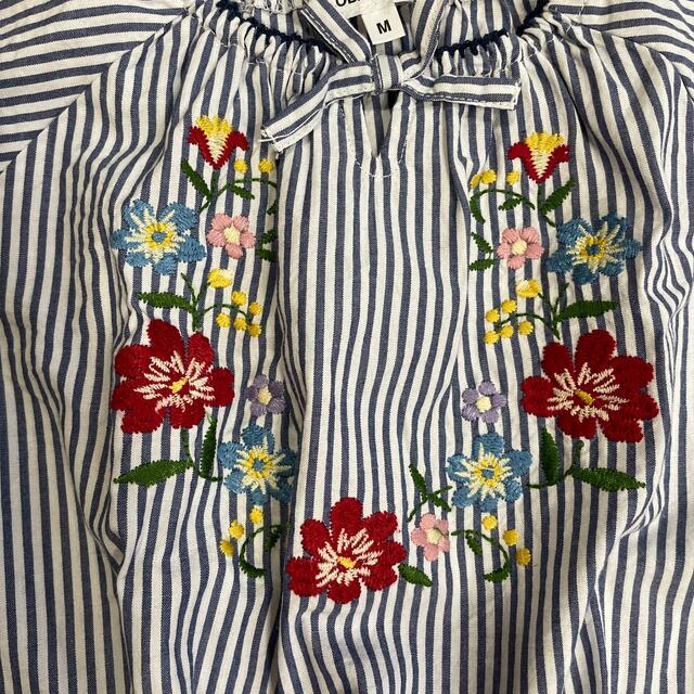 GLOBAL WORK(グローバルワーク)の花刺繍ストライプブラウス キッズ/ベビー/マタニティのキッズ服女の子用(90cm~)(Tシャツ/カットソー)の商品写真