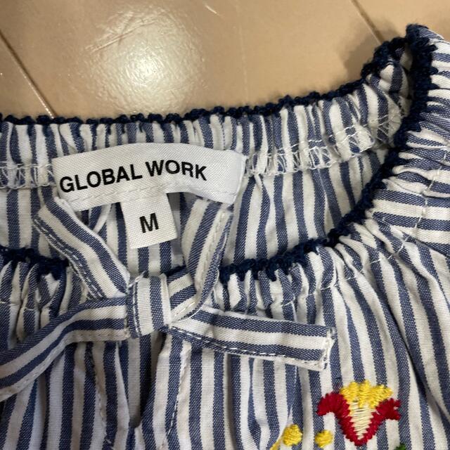 GLOBAL WORK(グローバルワーク)の花刺繍ストライプブラウス キッズ/ベビー/マタニティのキッズ服女の子用(90cm~)(Tシャツ/カットソー)の商品写真