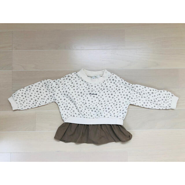 しまむら(シマムラ)のスウェット　100㎝　×2 双子 キッズ/ベビー/マタニティのキッズ服女の子用(90cm~)(Tシャツ/カットソー)の商品写真