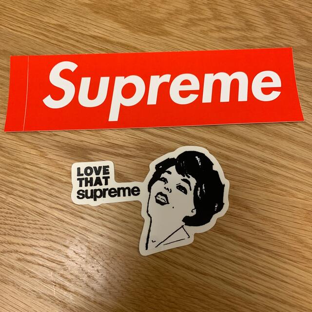 Supreme(シュプリーム)のsupremeステッカー メンズのファッション小物(その他)の商品写真