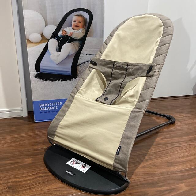 BABYBJORN(ベビービョルン)のベビージョルン バウンサー オーガニック ベージュ キッズ/ベビー/マタニティのキッズ/ベビー/マタニティ その他(その他)の商品写真