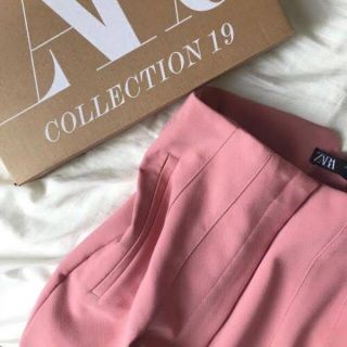 ザラ(ZARA)のZARA ハイウエストパンツ(その他)