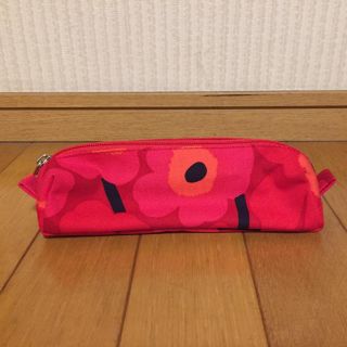 マリメッコ(marimekko)のマリメッコ ポーチ【ののやん様専用】(ポーチ)