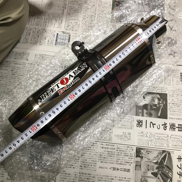 美品 BEET JAPAN マフラー 汎用 60.5 チタン メタルブラック