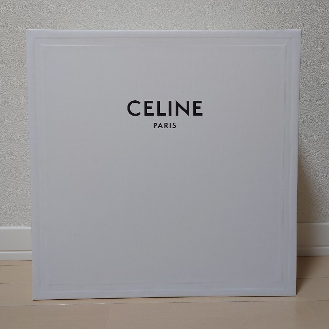 celine(セリーヌ)のCELINE セリーヌ ブーツ 箱 レディースのバッグ(ショップ袋)の商品写真