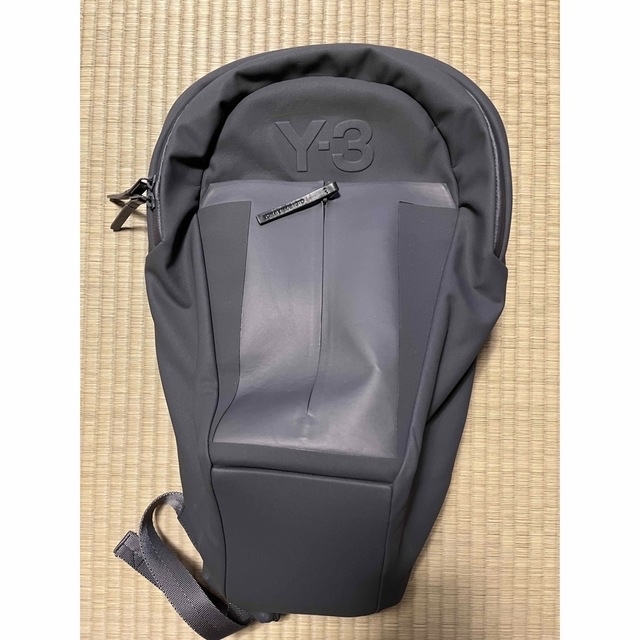 Y-3(ワイスリー)の【値下げ】Y-3 バックパック　中古 メンズのバッグ(バッグパック/リュック)の商品写真