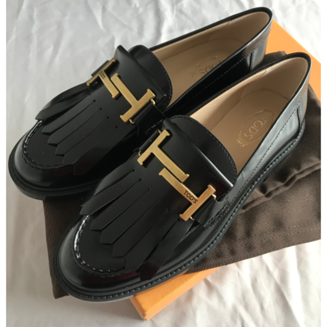 91%以上節約 TODS トッズ 2022年秋冬販売 ローファー モカシン