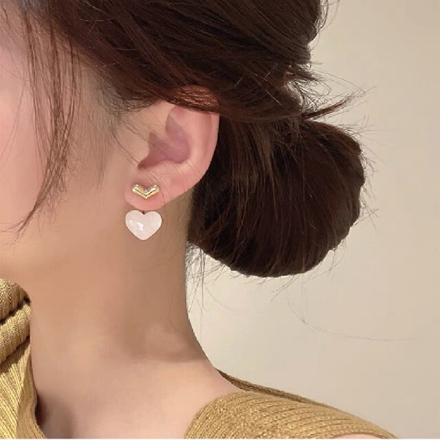 ハート形 シェルピアスk18