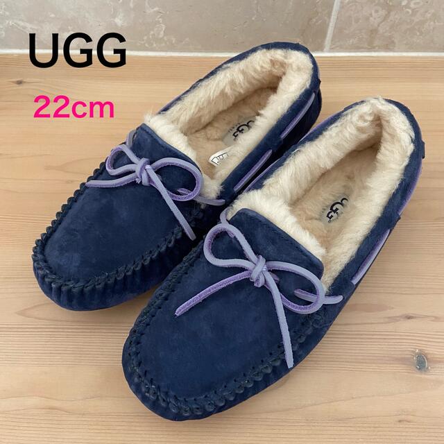 UGG(アグ)の未使用に近い☆アグ UGG ダコタ DAKOTA レザー モカシン ムートン本革 レディースの靴/シューズ(スリッポン/モカシン)の商品写真