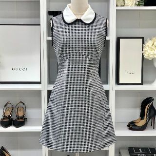 正規品得価 miumiu - Miu Miu ミュウミュウ 星柄ワンピースの通販 by