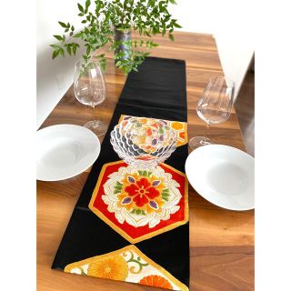 専用◼︎561◼︎一点物！豪華袋帯 正絹 テーブルセンター(117cm)(テーブル用品)