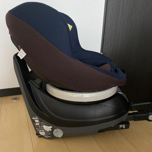 combi(コンビ)の【mini様】専用コンビ　チャイルドシート　クルムーブ　ISOFIX キッズ/ベビー/マタニティの外出/移動用品(自動車用チャイルドシート本体)の商品写真