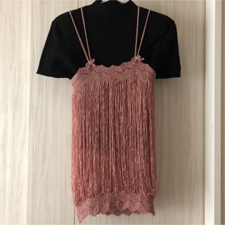 トップショップ(TOPSHOP)の【TOPSHOP】フリンジ風　キャミソール　ピンク(キャミソール)