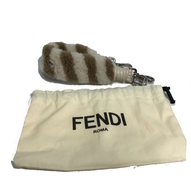 FENDI / フェンディ　ミニストラップユー　ムートン