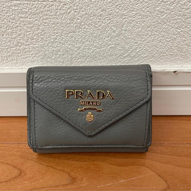 値下げ！【海外限定品】PRADA 三つ折り財布 | フリマアプリ ラクマ