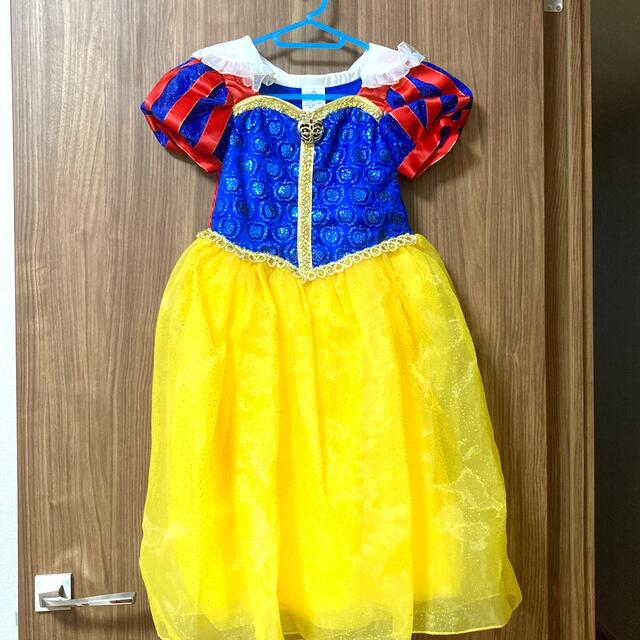 ディズニーストア プリンセスドレス 白雪姫 120 www