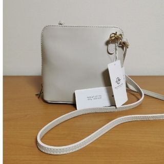 ユナイテッドアローズ(UNITED ARROWS)の【新品未使用】AULENTTI ショルダーバック(ショルダーバッグ)