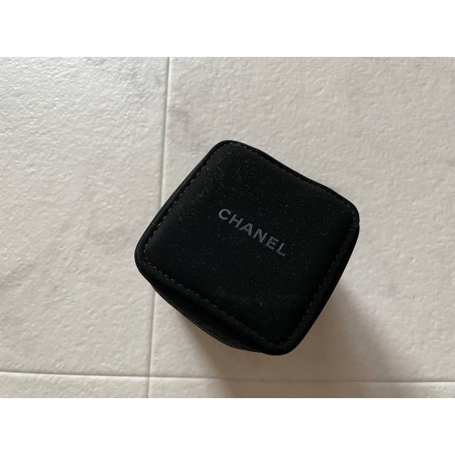 【極美品/保証書有】CHANEL J12 H5702 保存箱付 腕時計 シャネル