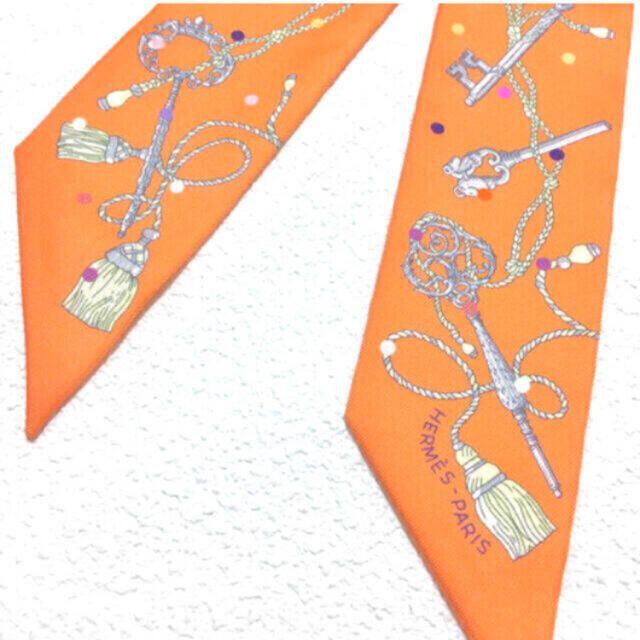 HERMES 希少 レア 鍵 レクレアポア シルク 国内完売 人気商品 オレンジ