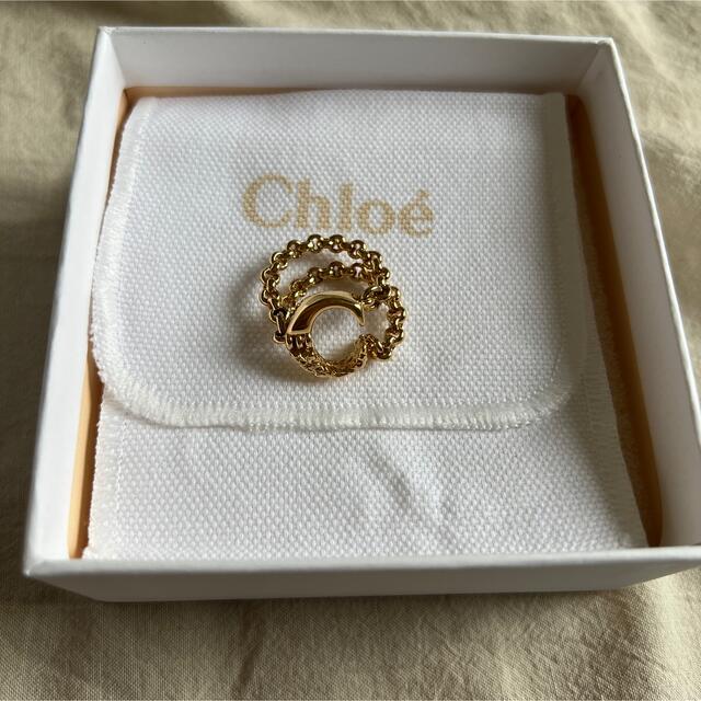 Chloe(クロエ)のChloe アルファベットリング　ゴールド レディースのアクセサリー(リング(指輪))の商品写真