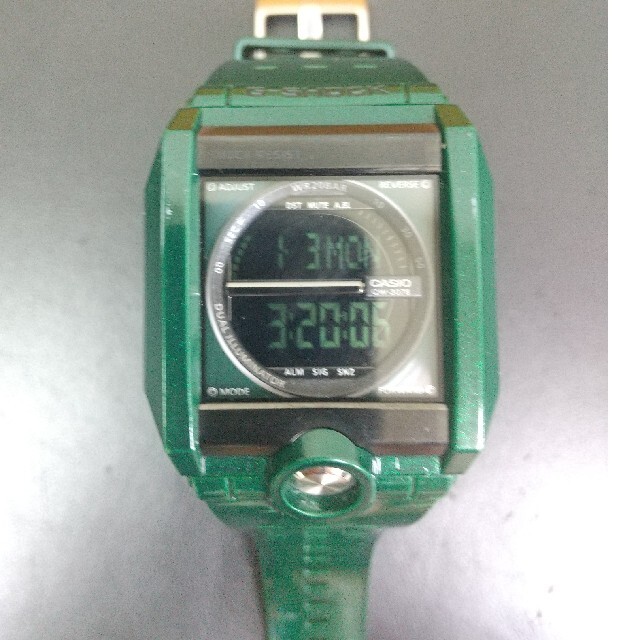 G-Shock G-8100レアカラー 電池交換済み G-Shock G-8100レアカラー 電池交換済み