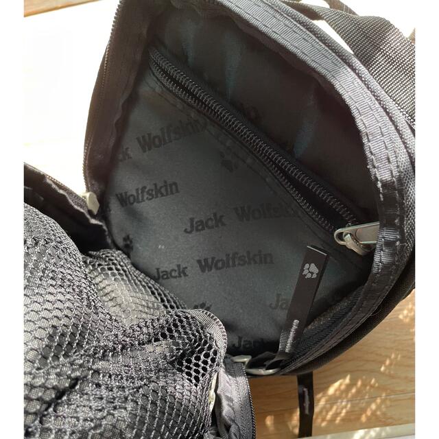 Jack Wolfskin(ジャックウルフスキン)のjackwolfskin FOCUSIIショルダーバッグ 黒 スポーツ/アウトドアのスポーツ/アウトドア その他(その他)の商品写真