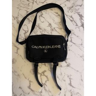 カルバンクライン(Calvin Klein)のカルバン・クライン　ショルダーバッグ(ショルダーバッグ)