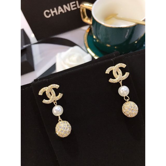 日本オンラインショップ CHANEL ココマーク イヤリング 片耳ずつ 2点