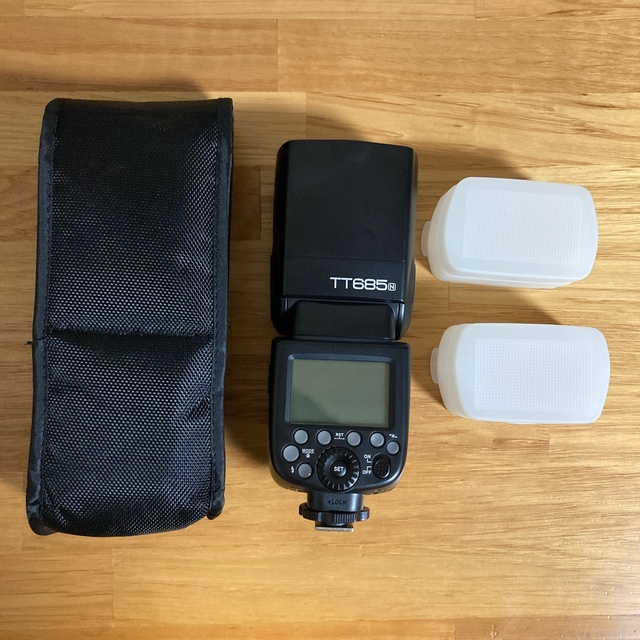 カメラ用ストロボ　godox TT685N(ニコン用)＋充電式単三電池＋充電器